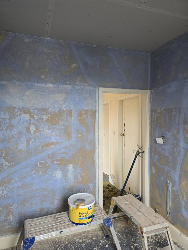 yellow_room_during3
